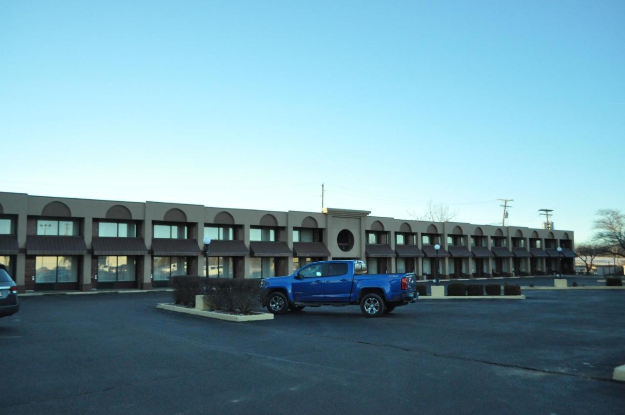 Bestway Inn - マディソン エクステリア 写真